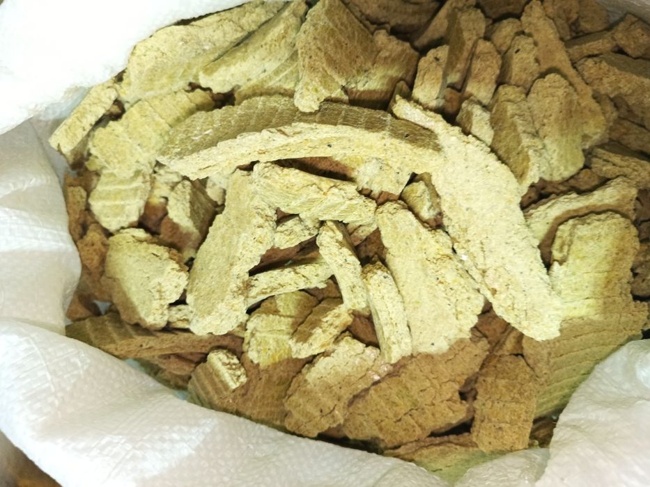 Мукаха соєва та соняшникова