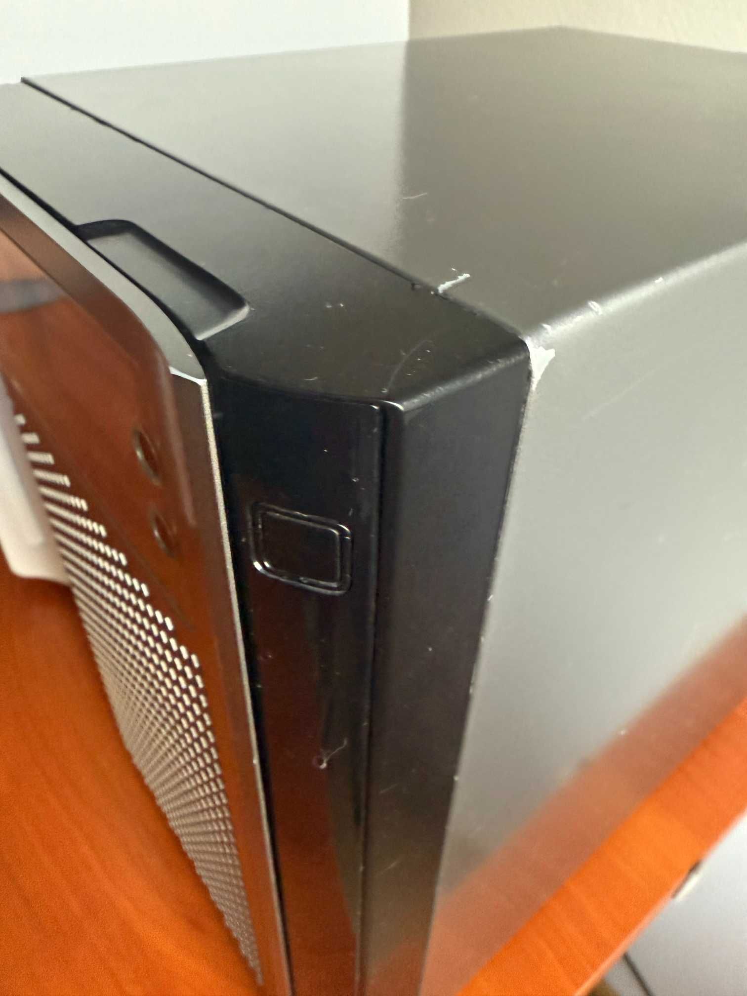 Serwer NAS na 6 dysków Iomega StoreCenter PX4-300D w dobrym stanie