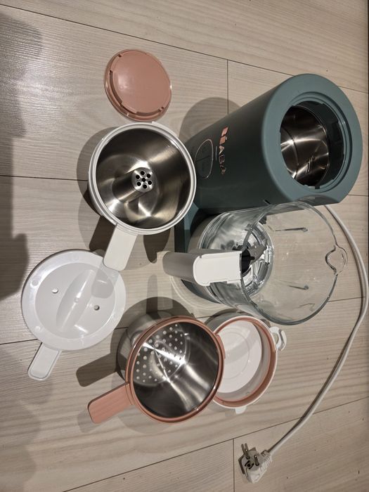 Пароварка - блендер Beaba Babycook Neo зелена