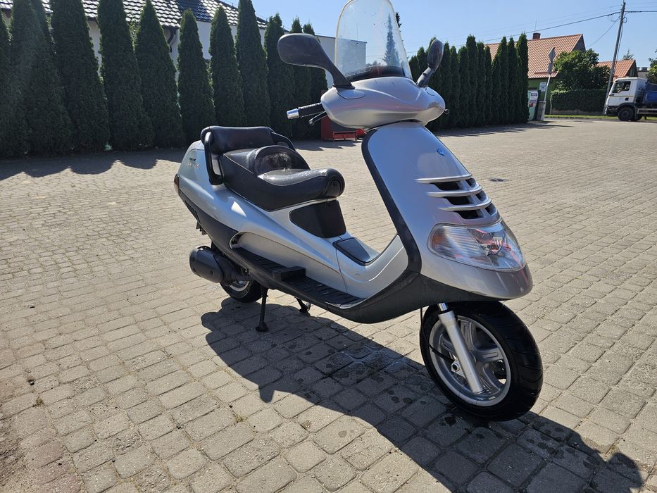Piaggio Hexagon 125cm3 LX 4T Kategoria B