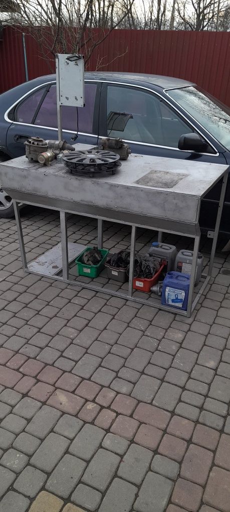 Стіл слюсарний, робочий