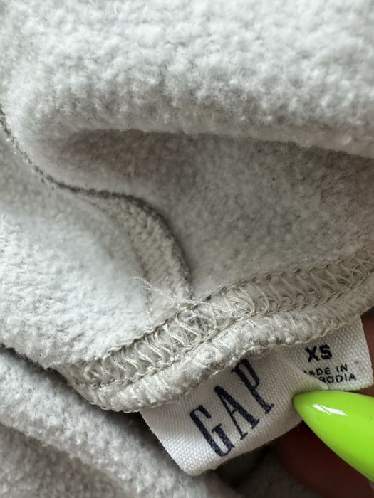 Szara bluza z kapturem GAP