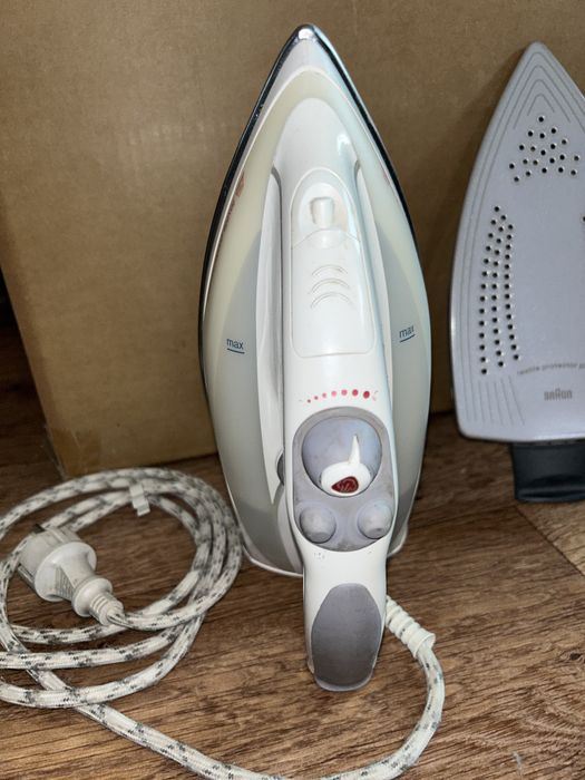 Утюг BRAUN, праска