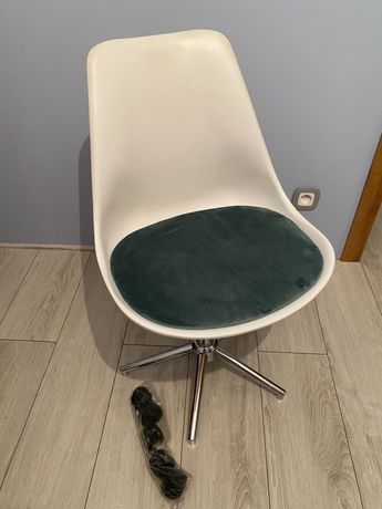 Śliczny fotel obrotowy biurowy Allure biało-zielony