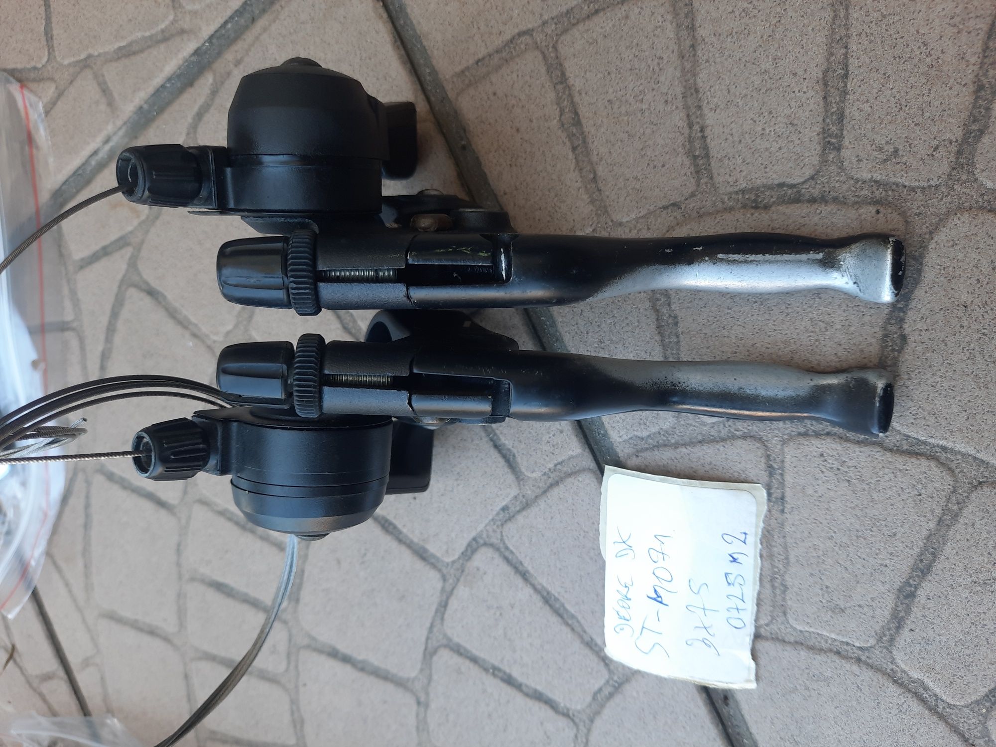klamkomanetki shimano deore DX st-m071 . 3x7s retro 0725m2