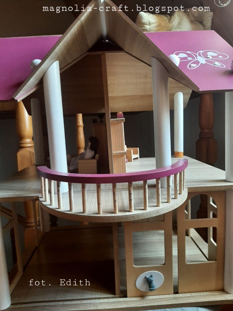 Eichhorn Domek dla lalek z balkonem