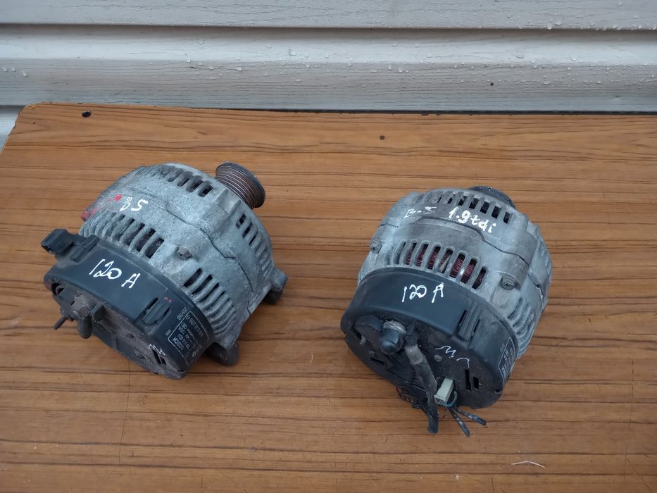 Генератор Volkswagen Golf/Passat/Sharan/T4/Audi/Skoda Octavia/Seat