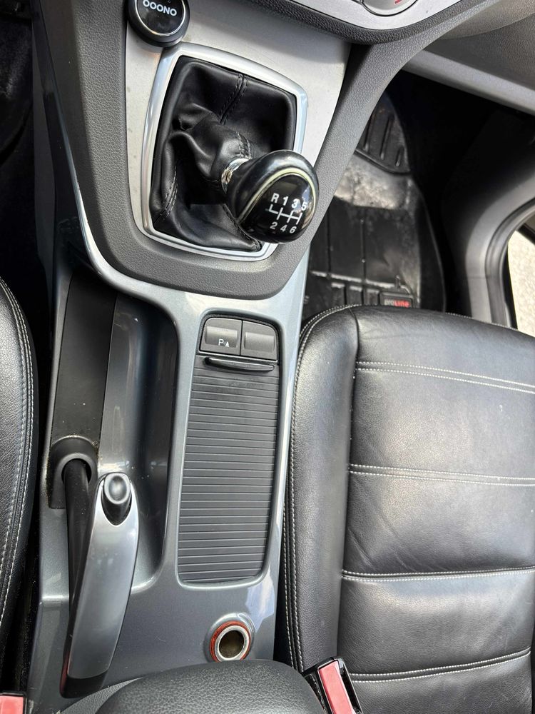 Ford kuga mk 1 2009 2.0 tdi  salon Polska