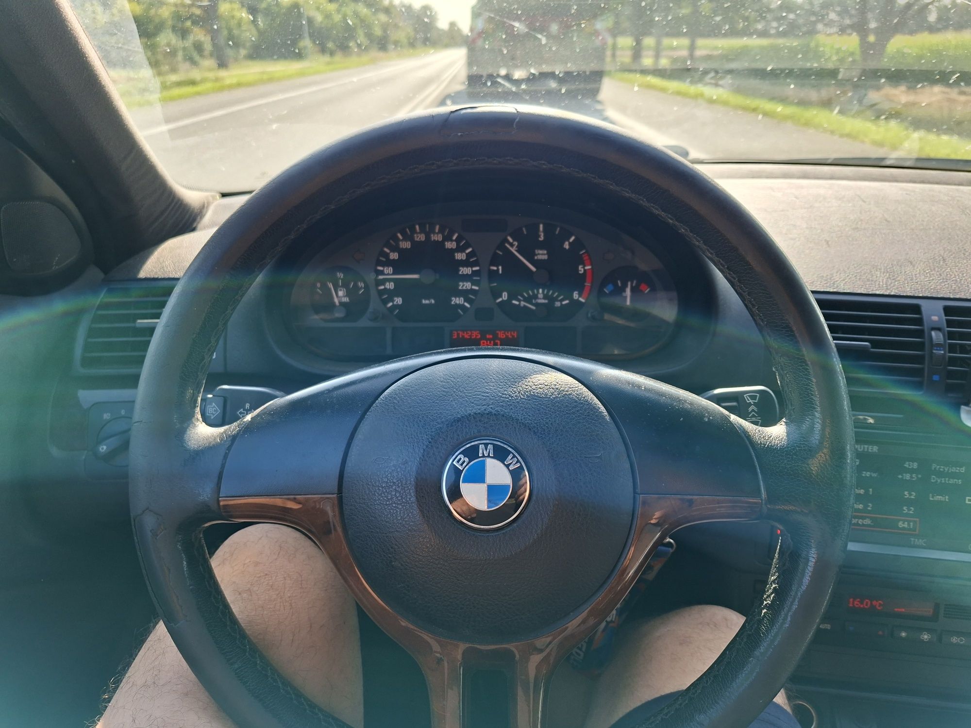 Sprzedam zadbane e46 2.0d 150 koni