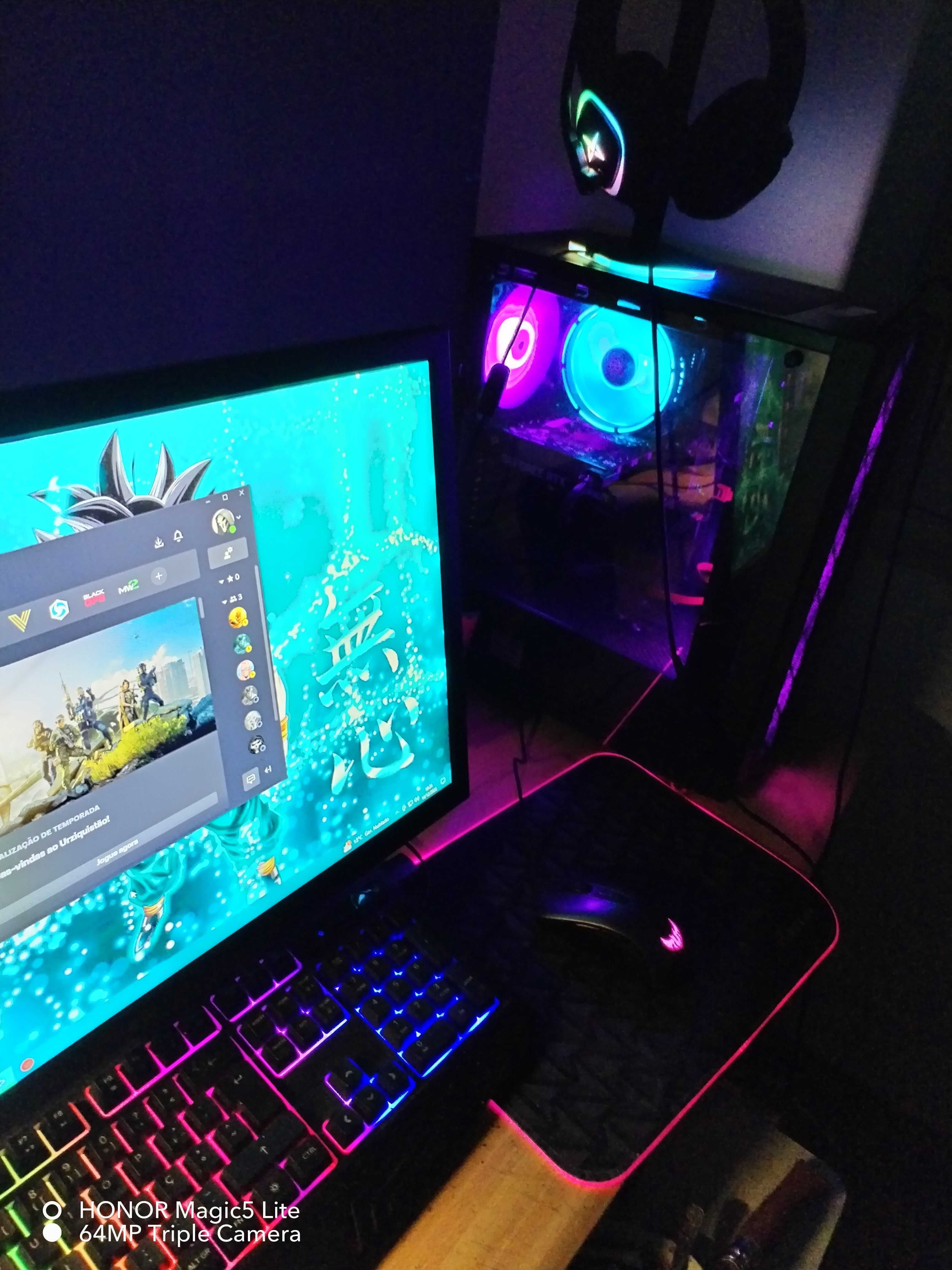Vendo pc gaming, usado mas nao muito, necessita de uma limpeza