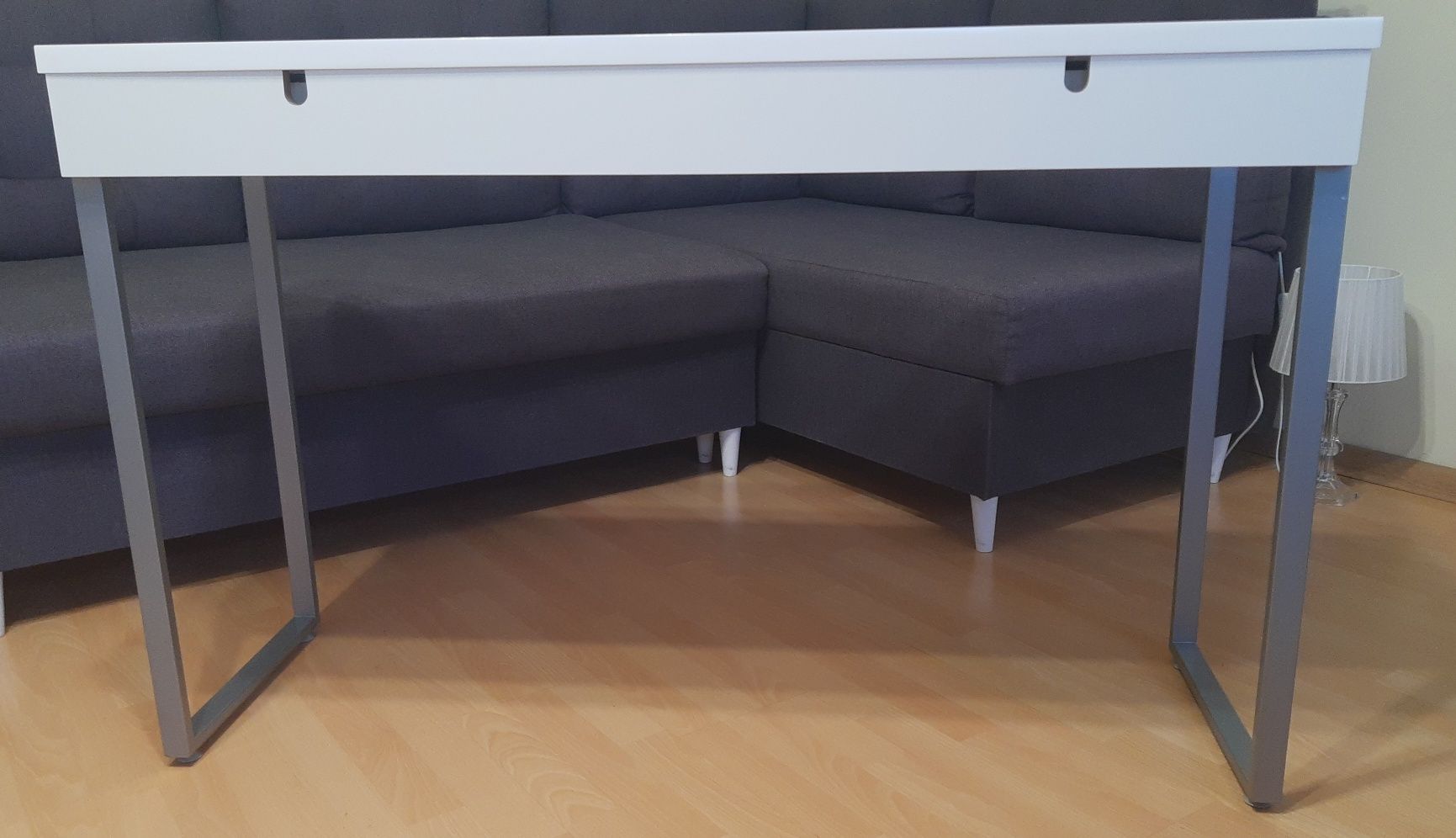 Sprzedam stolik, toaletkę, konsole 120x40x77cm