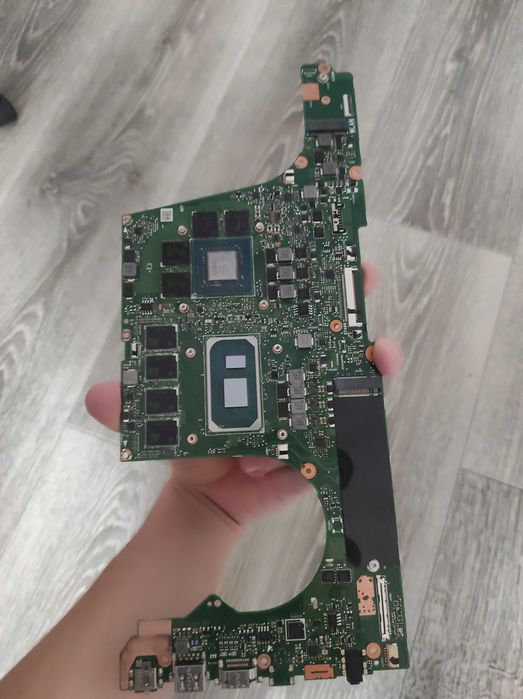 Материнська плата X7400pc r2.2 rtx 3050 4gb, i5 11300H, 16gb оперативи