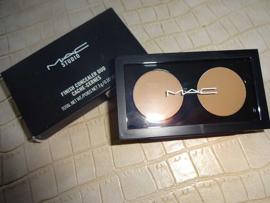 MAC studio finish concealer duo cache cernes korektor pod oczy