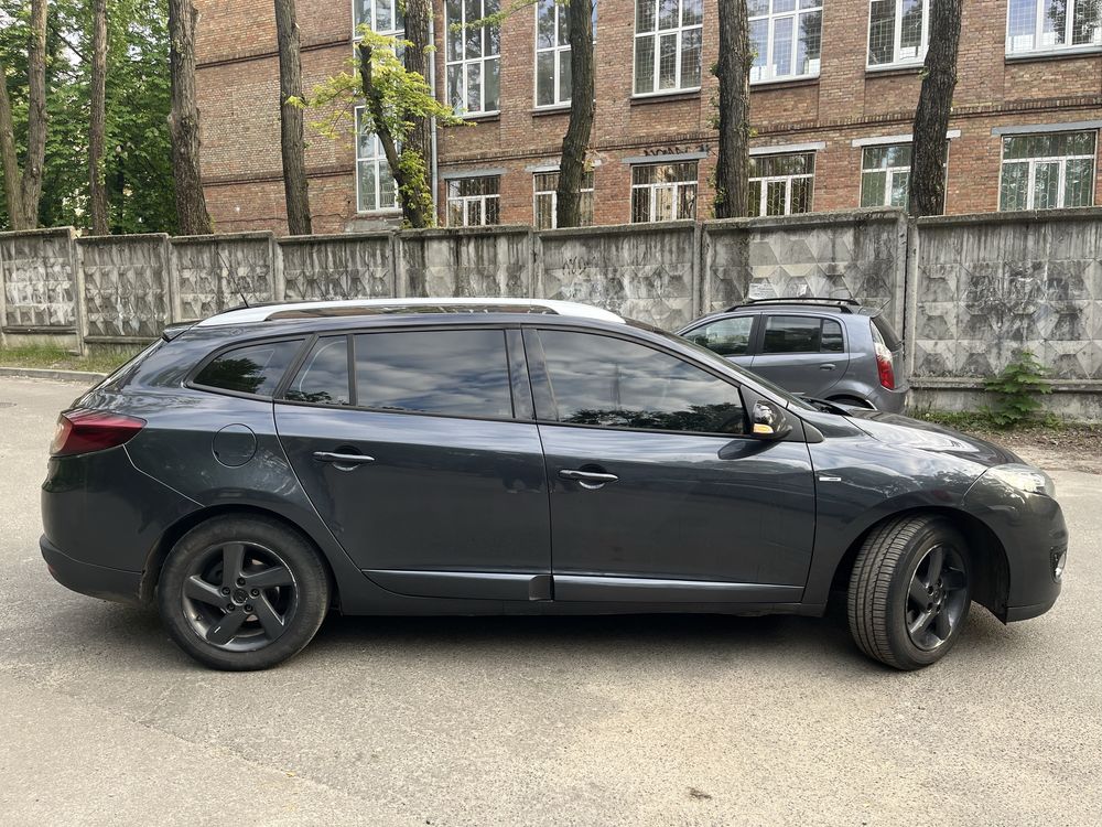 Продам Renault Megane BOSE 2012р 1.5dci