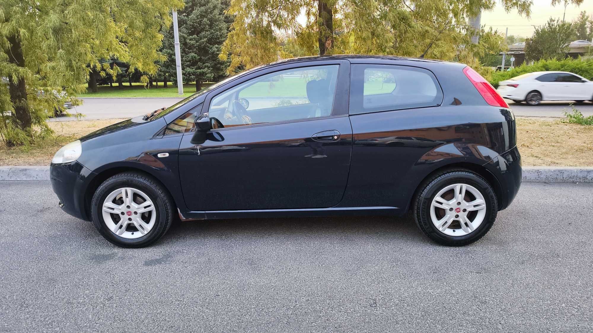 Fiat Grande Punto 2009 154000 пробег родной