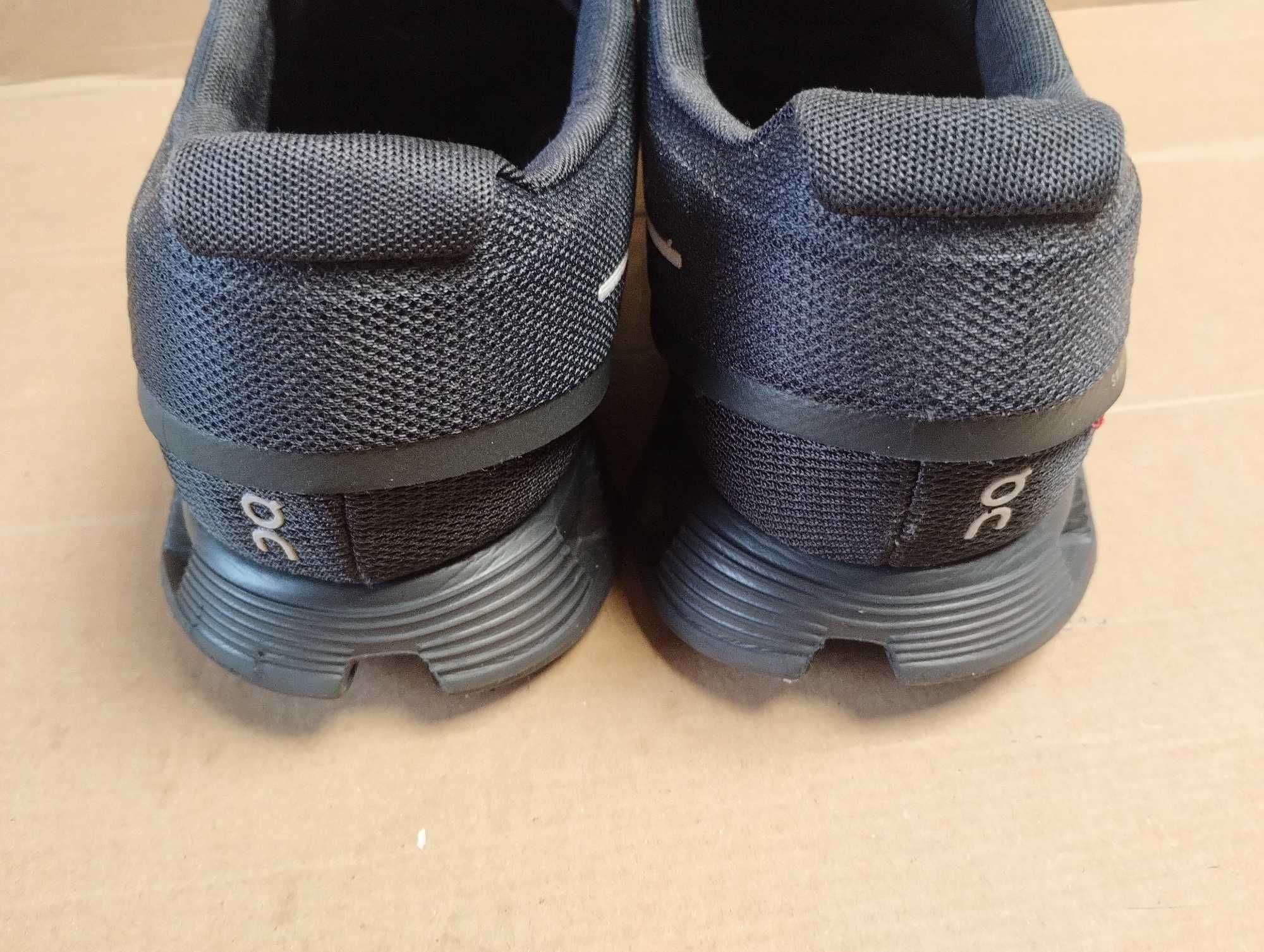 Buty do biegania biegowe ON Running Cloud 5 roz 48