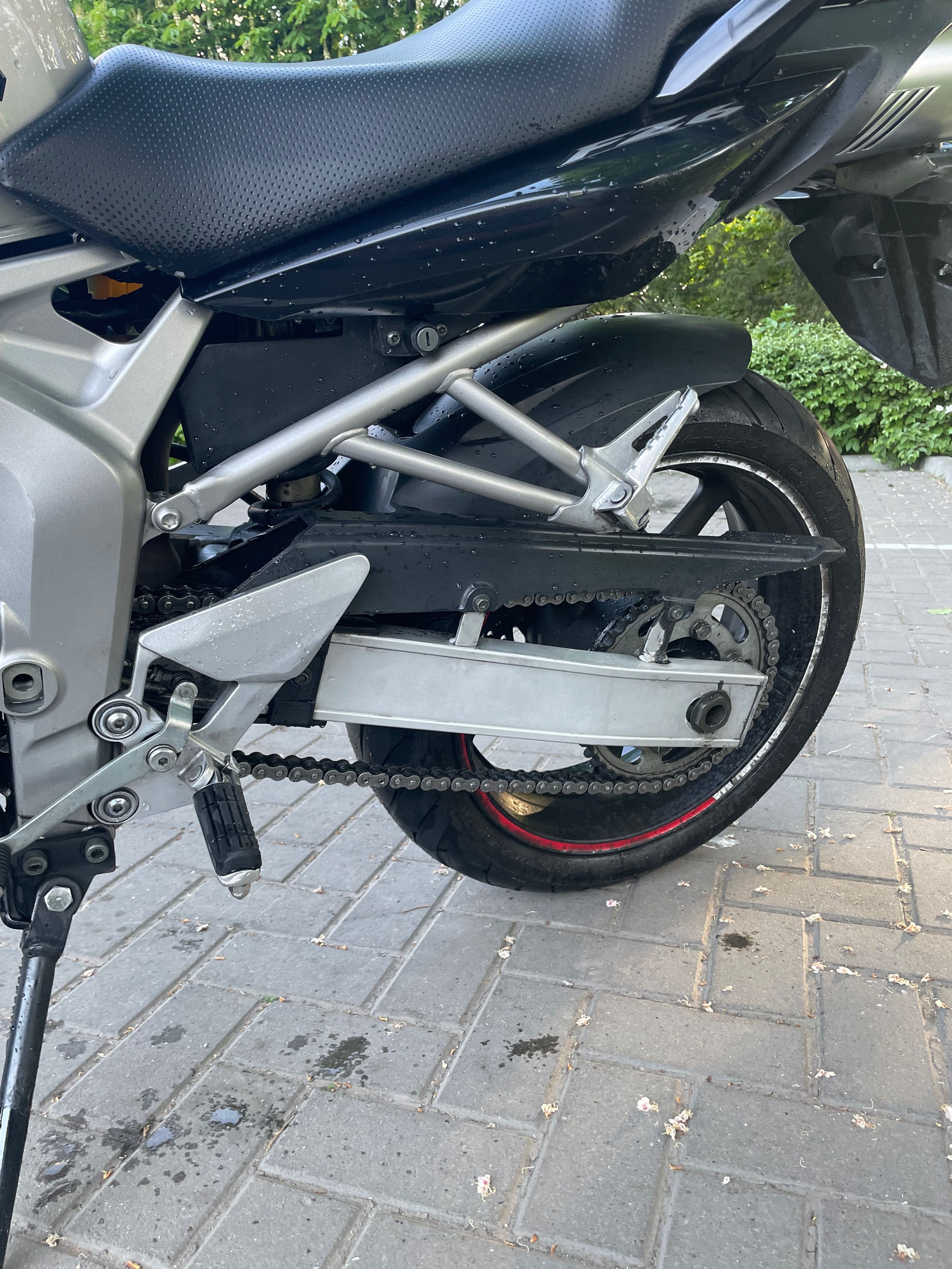 Yamaha fz6 fazer