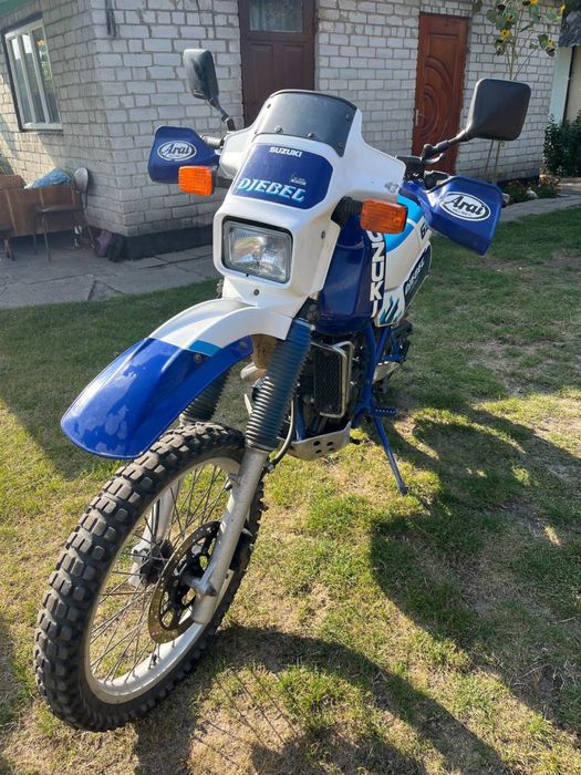 Suzuki dr650 djebel