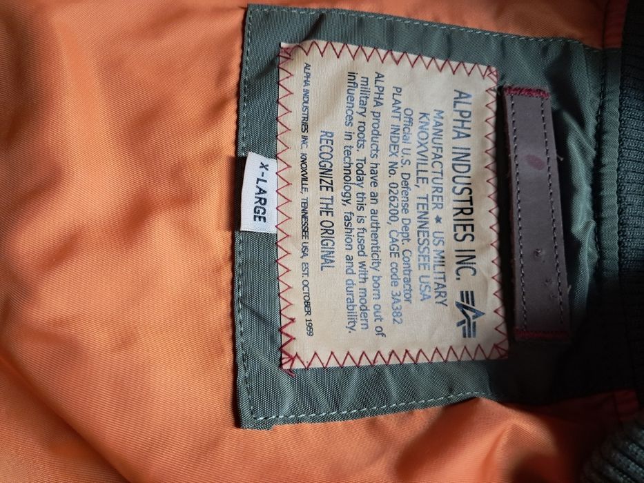 Бомбер alpha industries