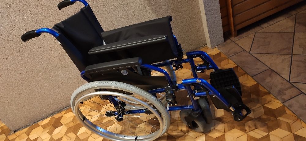Wózek inwalidzki VERMEIREN D200