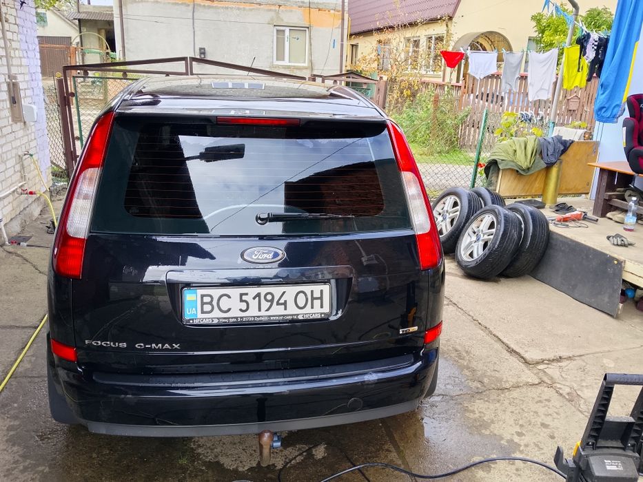 Форд фокус Ц Макс