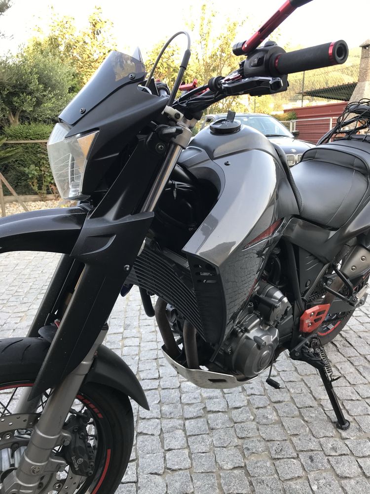 XT660X Supermotard
