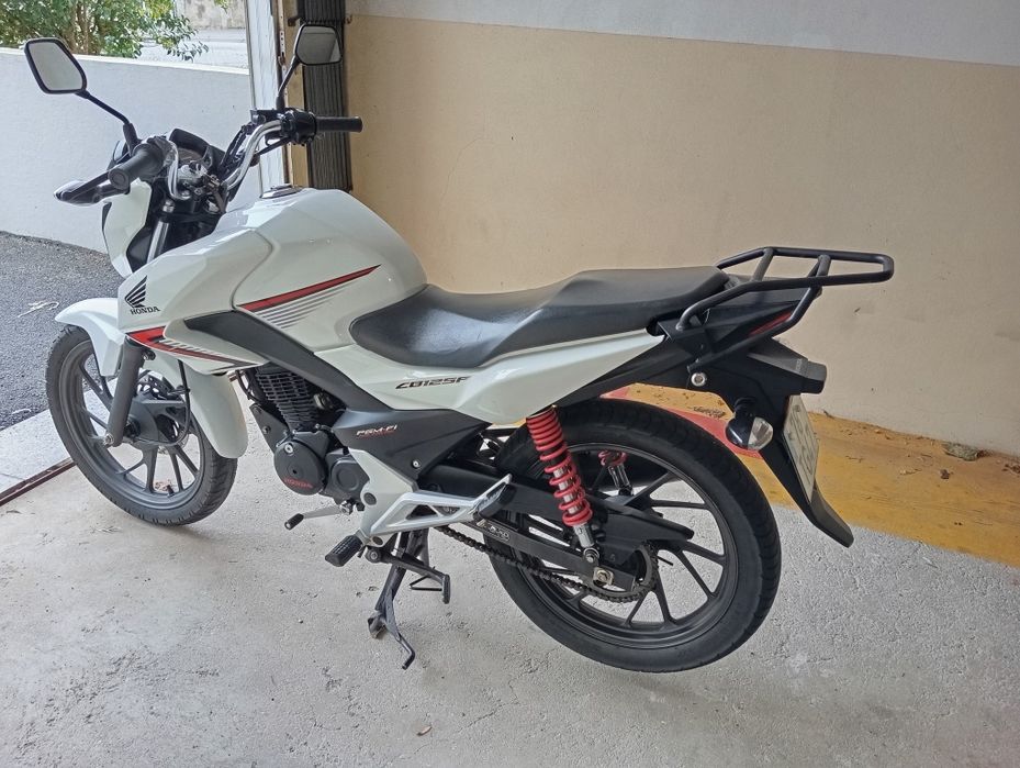 Honda cbf 125 em excelente estado