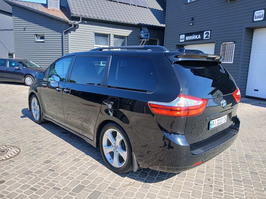 Toyota Sienna 2018р