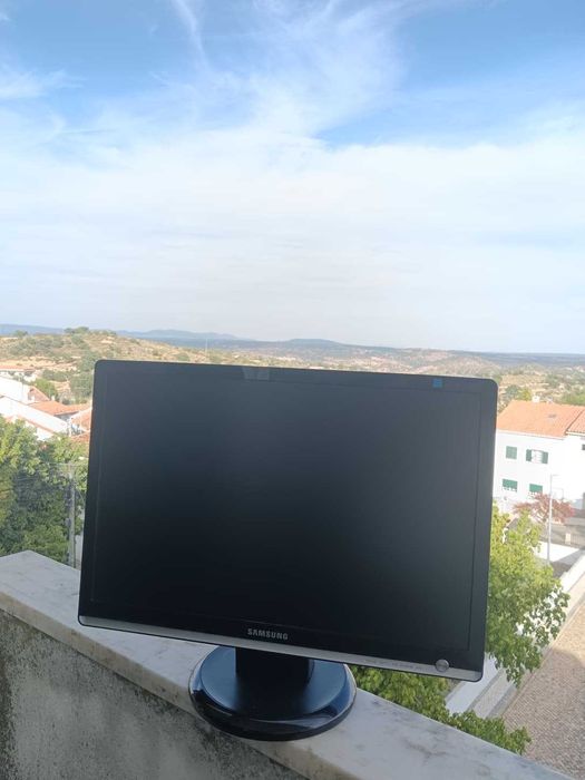 Lote(Conjunto) 6 monitores