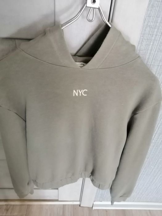 Худі  укорочене H&M на резинці.