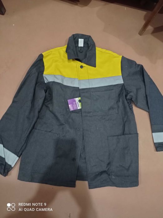 Костюм рабочий новый.