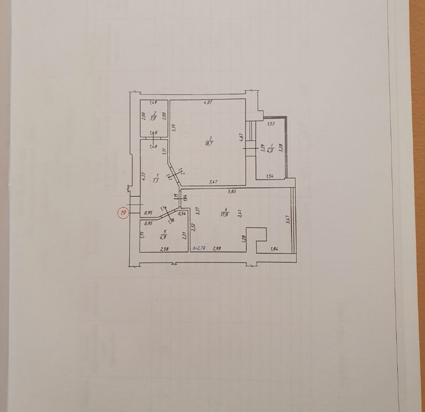 Продам 1 кімн.кв. 55 кв.м в новому будинку, центр