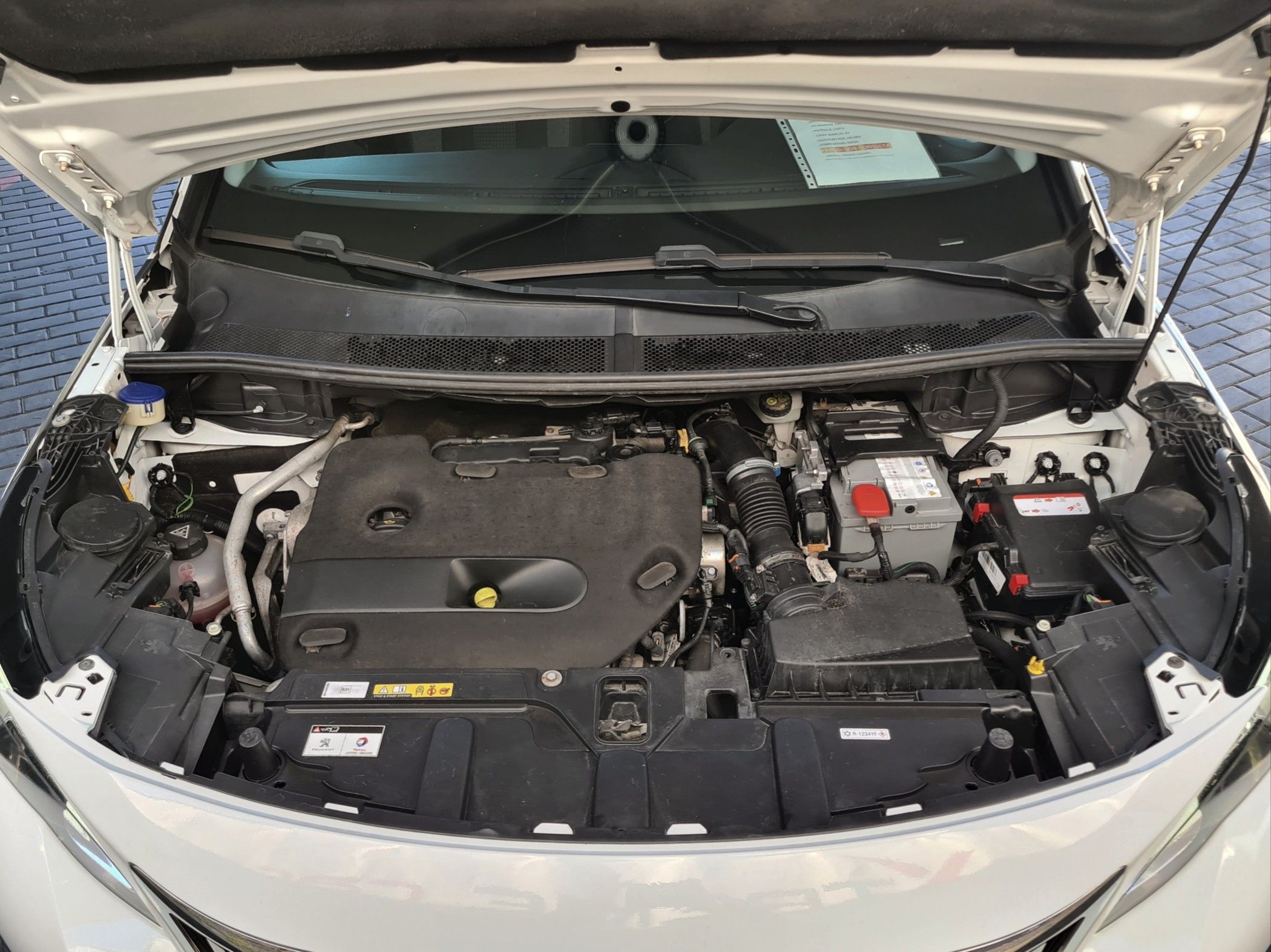 Peugeot 3008 2.0 BlueHDi Allure