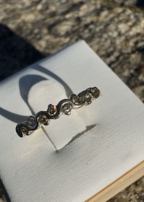 Золотое кольцо с бриллиантами 585 пробы