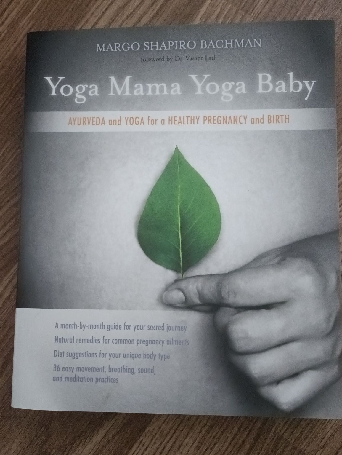 Livro de yoga para mamã e bebê