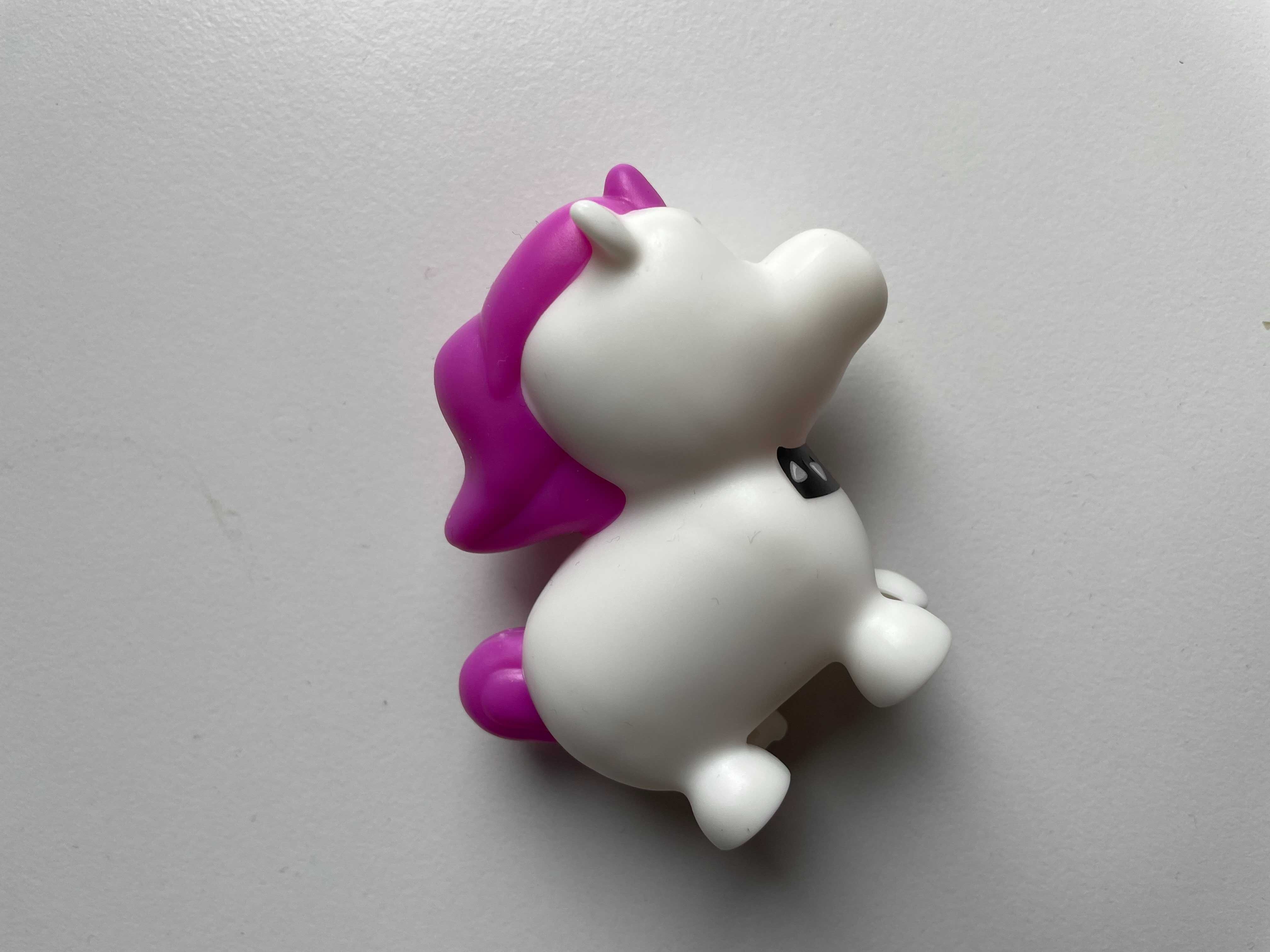Adopt me McDonald's Unicorn jednorożec figurka kolekcja karty naklejki
