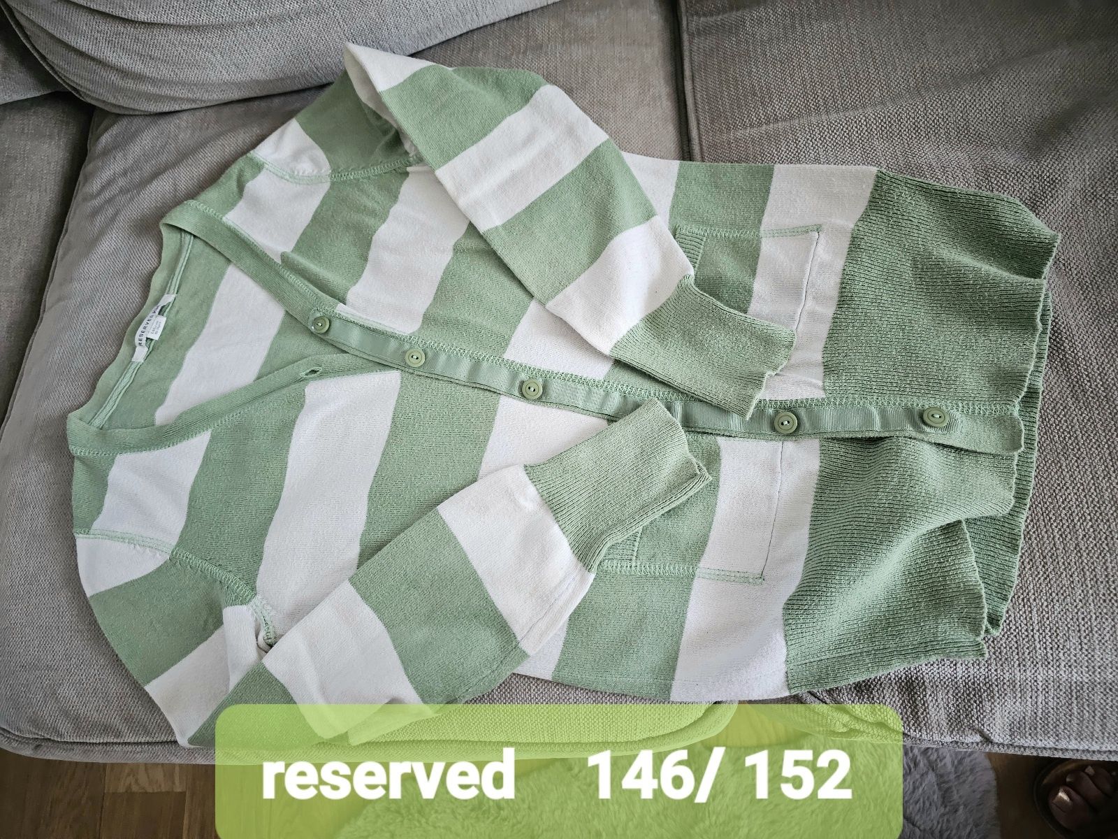Sweterek school  Reserved kardigan kids sweterk pasy 146/156 xs damsk
