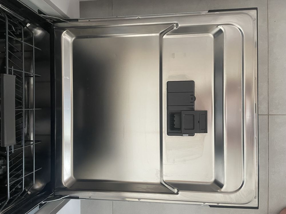Zmywarka whirlpool 60