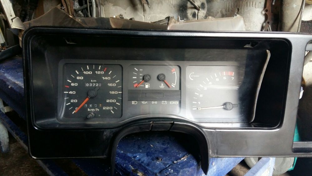 Щиток приборов ford sierra siera scorpio