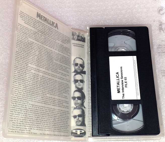 METALLICA - Metal Up Your Ass The Interview Sessions (VHS)