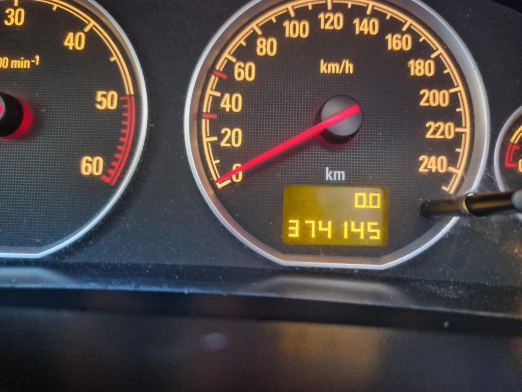 Opel Vectra C Combi 1.9 CDTI 120 KM – 2006 rok