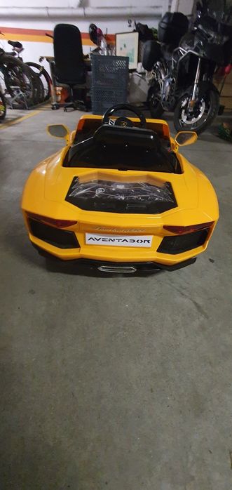 Feber lamborghini avariado