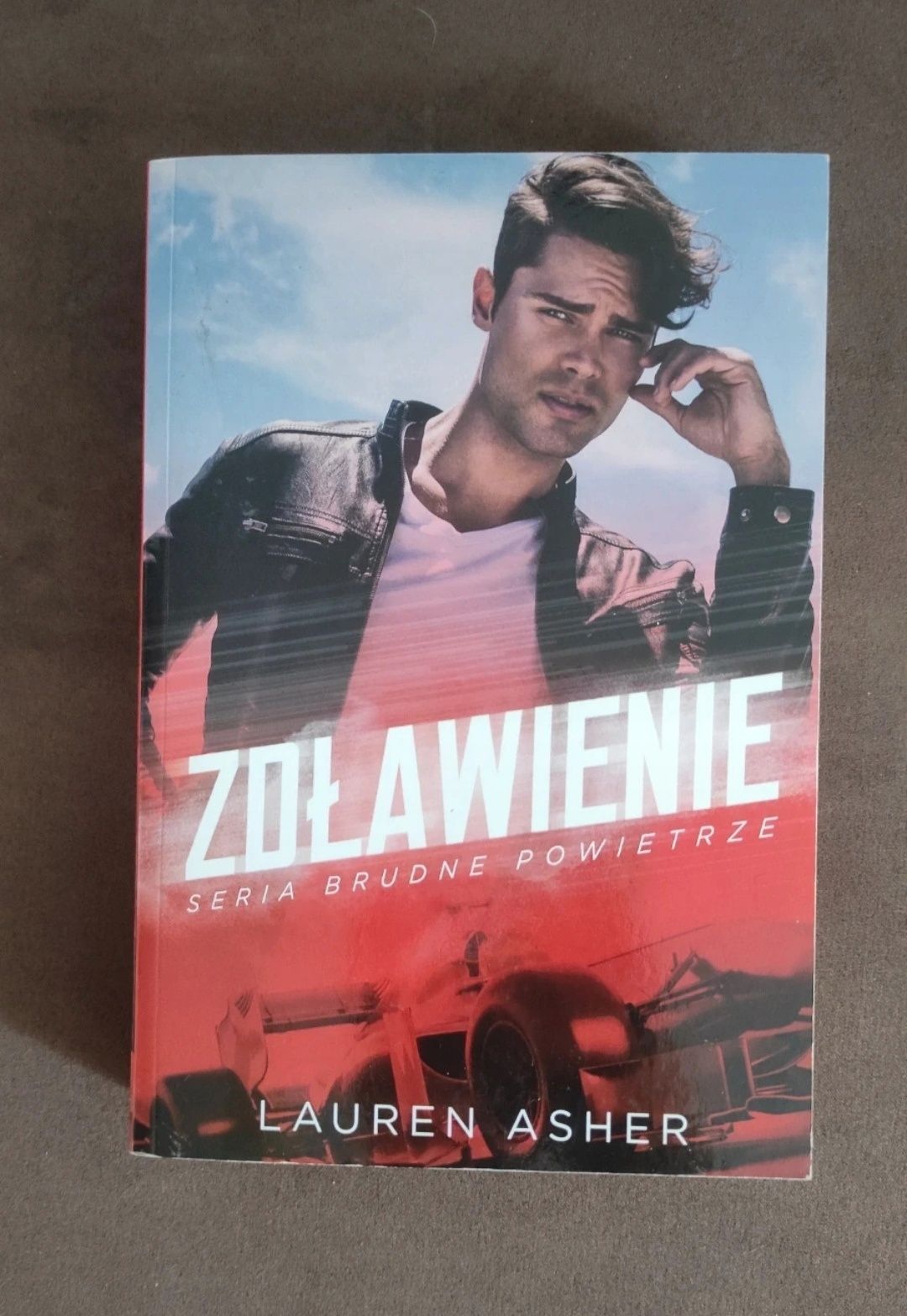 Zdławienie Lauren Asher