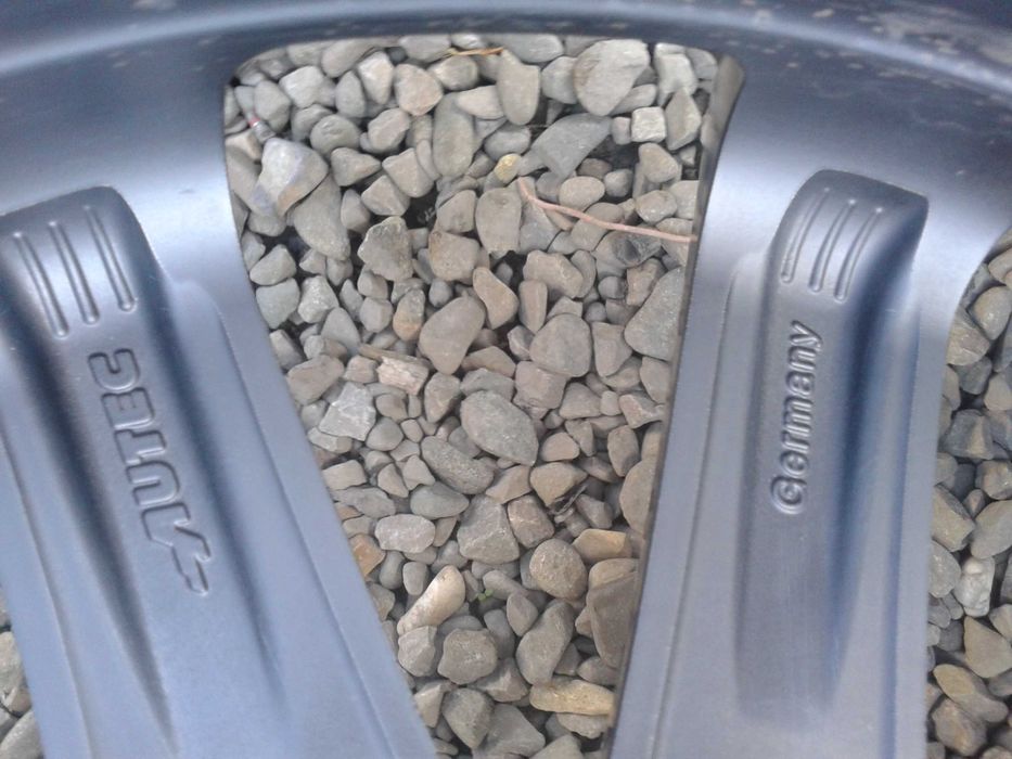 felgi r17 autec volvo xc40 xc60 s40 s60 v40 v50 v60 v70 c30 xc70 galax