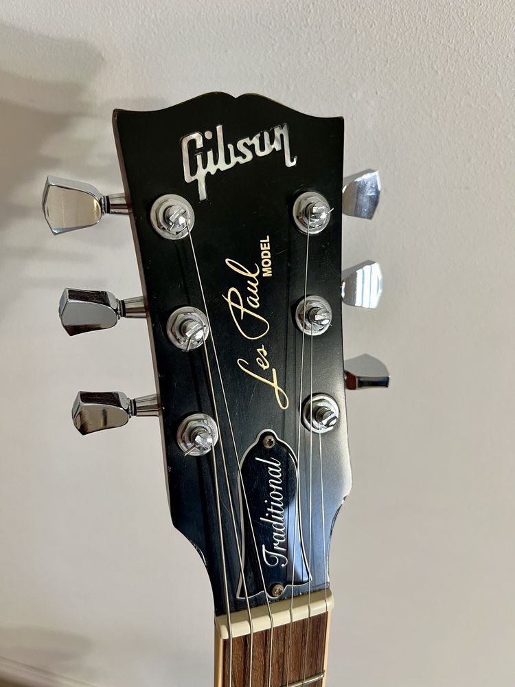 Gibson Les Paul Traditional 2012 + case