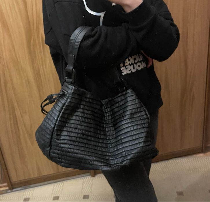 Сумка тоут Calvin Klein