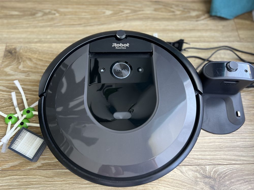 Robot sprzątający iRobot Roomba i7 Odkużac