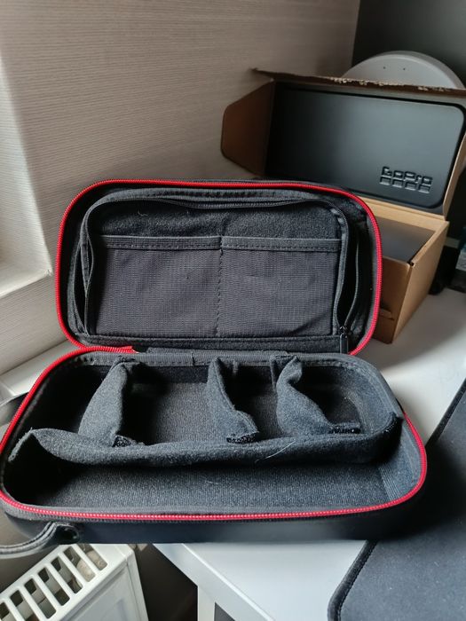 GoPro Hero 9 plus zestaw akcesoriów, 3 baterie, ładowarka, futerał