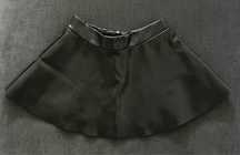 Saia menina H&M poli-pele