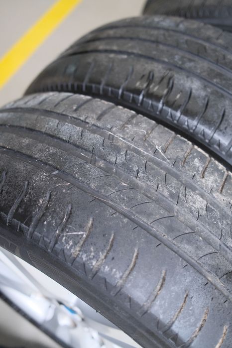 Jantes originais BMW 16" c/ pneus Michelin